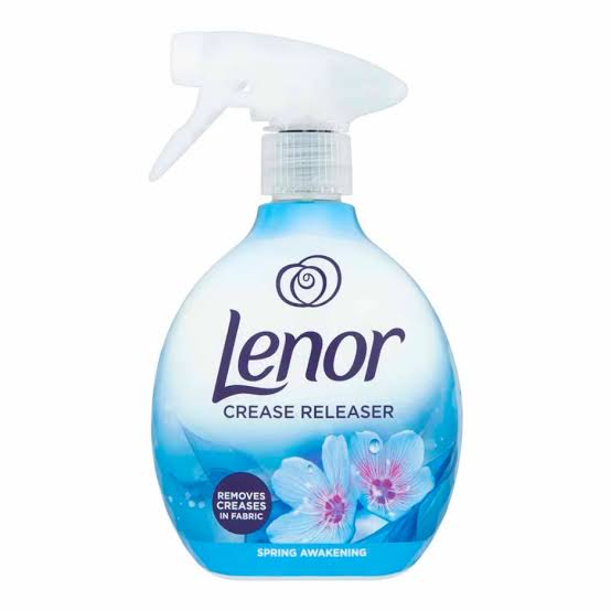 لنور اسپری از بین برنده چروک و خشوبوکننده لباس رایحه بیداری بهار(Lenor Spring Awakening)